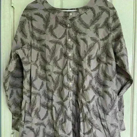 Duluth Trading Women's Feather Novelty Print Wrinklefighter Tunic Size 1X Purple - Picture 1 of 3